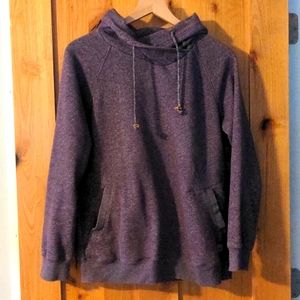 EUC tentree purple sweatshirt